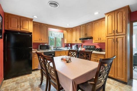 4 Old Marlboro Rd, Maynard, MA 01754 photo 10