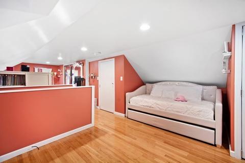 156 Windemere St, Springfield, MA 01104 photo 24