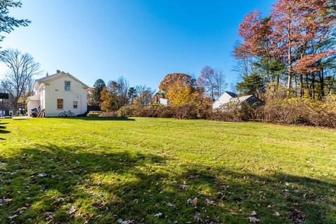 688 Common St, Walpole, MA 02081 photo 3