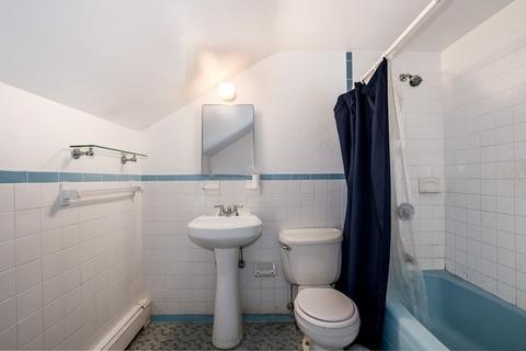 688 Common St, Walpole, MA 02081 photo 11