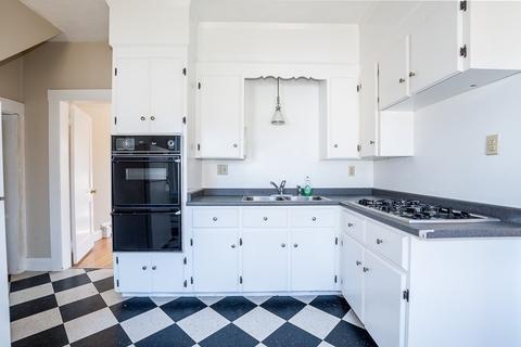 688 Common St, Walpole, MA 02081 photo 9
