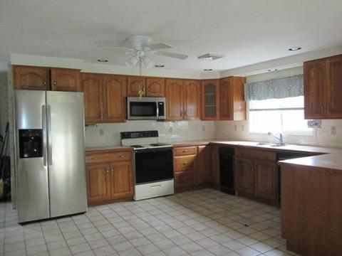 46 Dick Dr, Worcester, MA 01609 photo 2