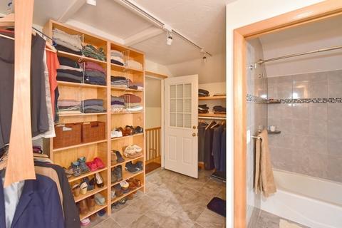 241 North St, Upton, MA 01568 photo 27