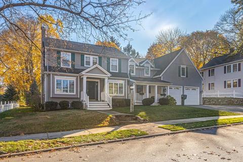 32 Eustis Ave, Wakefield, MA 01880 photo 3