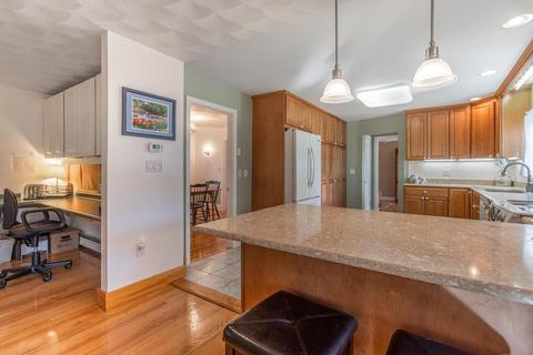 32 Eustis Ave, Wakefield, MA 01880 photo 16
