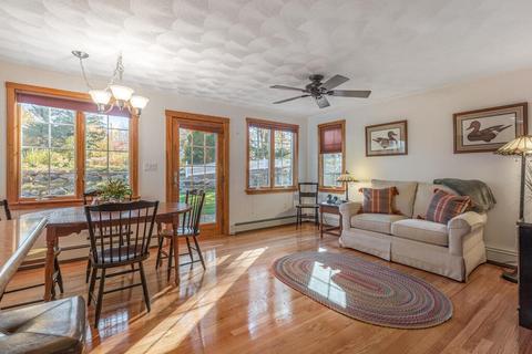 32 Eustis Ave, Wakefield, MA 01880 photo 13