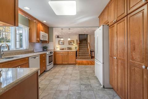 32 Eustis Ave, Wakefield, MA 01880 photo 19