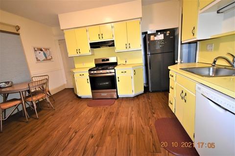 49 Rittenhouse Ter, Springfield, MA 01108 photo 24