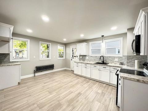 75 Morningside Park, Springfield, MA 01108 photo 1