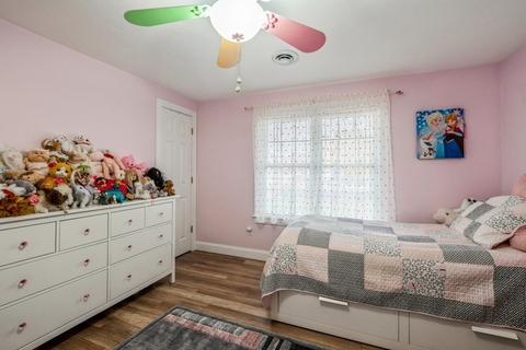 1 Eddy St #C, Webster, MA 01570 photo 17