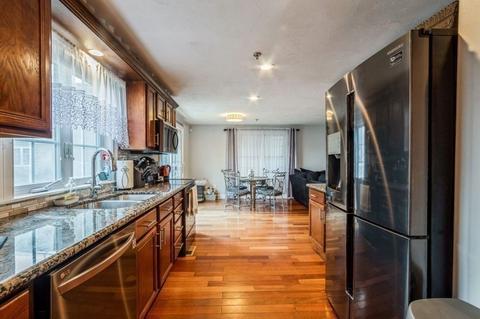 1 Eddy St #C, Webster, MA 01570 photo 3