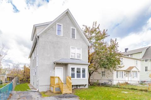 38 Longview St, Springfield, MA 01108 photo 2