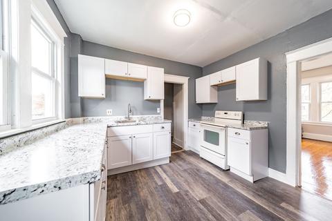 38 Longview St, Springfield, MA 01108 photo 15