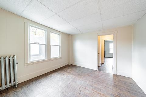 38 Longview St, Springfield, MA 01108 photo 30