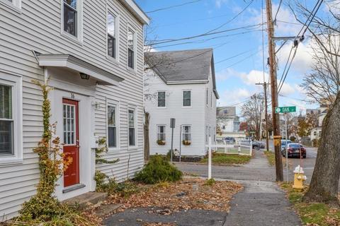 16 School St, Danvers, MA 01923 photo 3