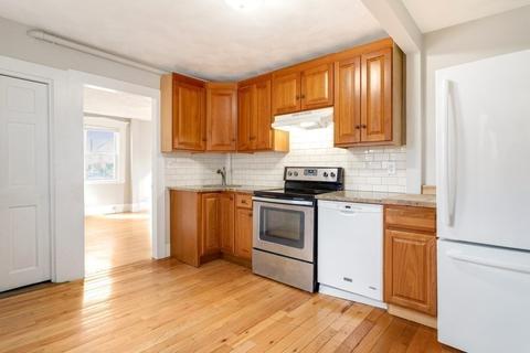 16 School St, Danvers, MA 01923 photo 18