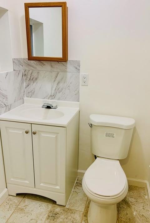 43 Montmorenci St, Springfield, MA 01107 photo 7