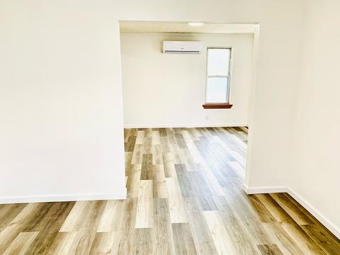 43 Montmorenci St, Springfield, MA 01107 photo 4