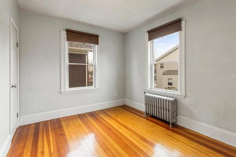 25 Peirce Ave, Everett, MA 02149 photo 12