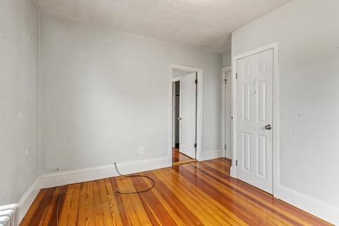 25 Peirce Ave, Everett, MA 02149 photo 13