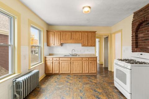 25 Peirce Ave, Everett, MA 02149 photo 9