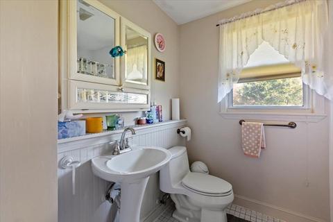 87 Burley St, Danvers, MA 01923 photo 10
