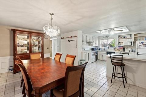 87 Burley St, Danvers, MA 01923 photo 6