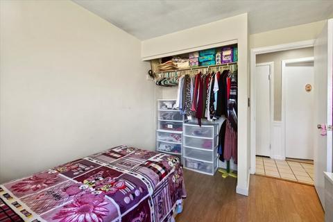 87 Burley St, Danvers, MA 01923 photo 17