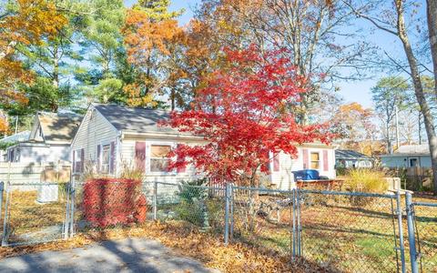 52 Rosepoint Ave, Wareham, MA 02576 photo 14