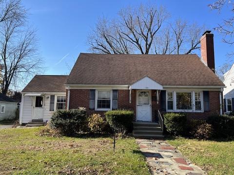 130 Harkness Ave, Springfield, MA 01118 photo 1