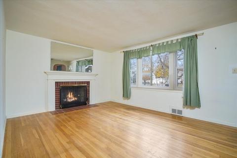 130 Harkness Ave, Springfield, MA 01118 photo 11