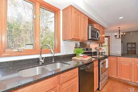 115 Chestnut St, Upton, MA 01568 photo 12