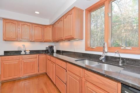 115 Chestnut St, Upton, MA 01568 photo 14