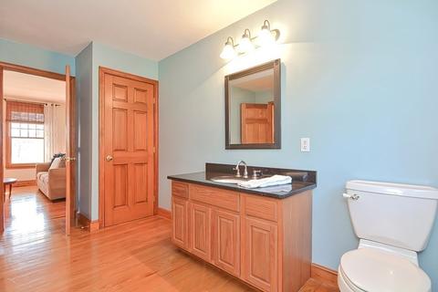 115 Chestnut St, Upton, MA 01568 photo 8