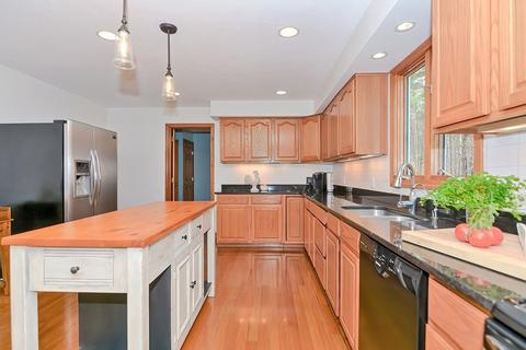 115 Chestnut St, Upton, MA 01568 photo 15