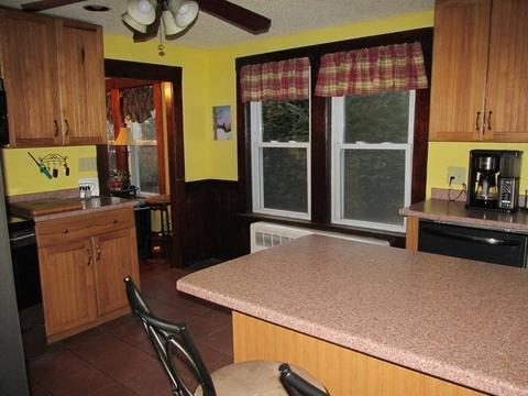34 Eagle St, Ware, MA 01082 photo 16