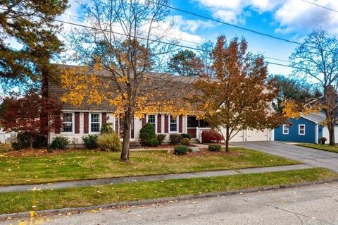 35 Savory Dr, Chicopee, MA 01020 photo 3