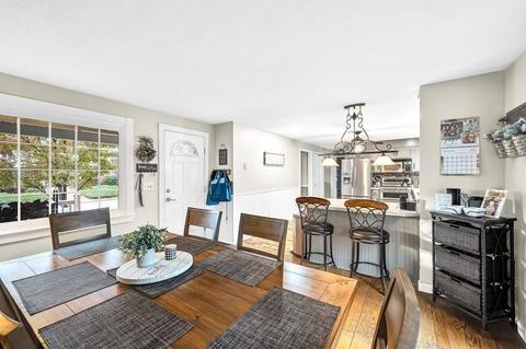 35 Savory Dr, Chicopee, MA 01020 photo 5