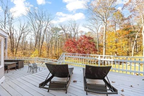 165 Lazell St, Hingham, MA 02043 photo 4