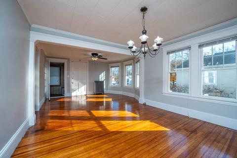 74 Denver St, Springfield, MA 01109 photo 8