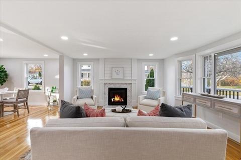 964 Main St, Hanover, MA 02339 photo 5