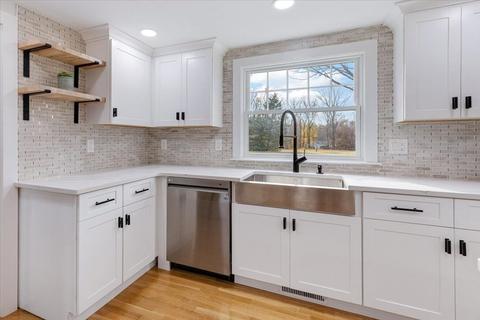 964 Main St, Hanover, MA 02339 photo 10