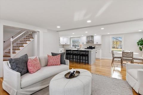 964 Main St, Hanover, MA 02339 photo 7