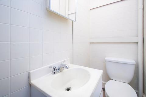 604 Armory St, Springfield, MA 01104 photo 17