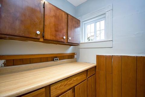 604 Armory St, Springfield, MA 01104 photo 16