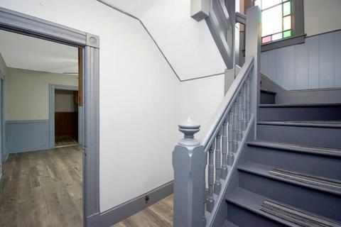 604 Armory St, Springfield, MA 01104 photo 18