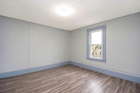 604 Armory St, Springfield, MA 01104 photo 24