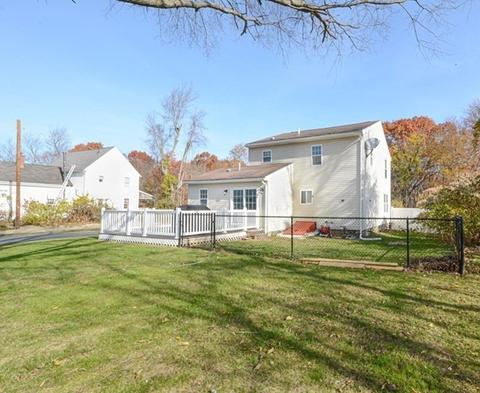 14 Wendover Rd, Worcester, MA 01606 photo 4