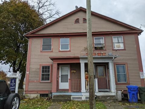 7 Searle Pl, Springfield, MA 01105 photo 1