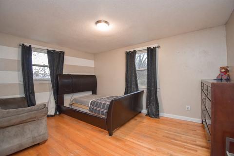 15 Ruthven St, Springfield, MA 01128 photo 25